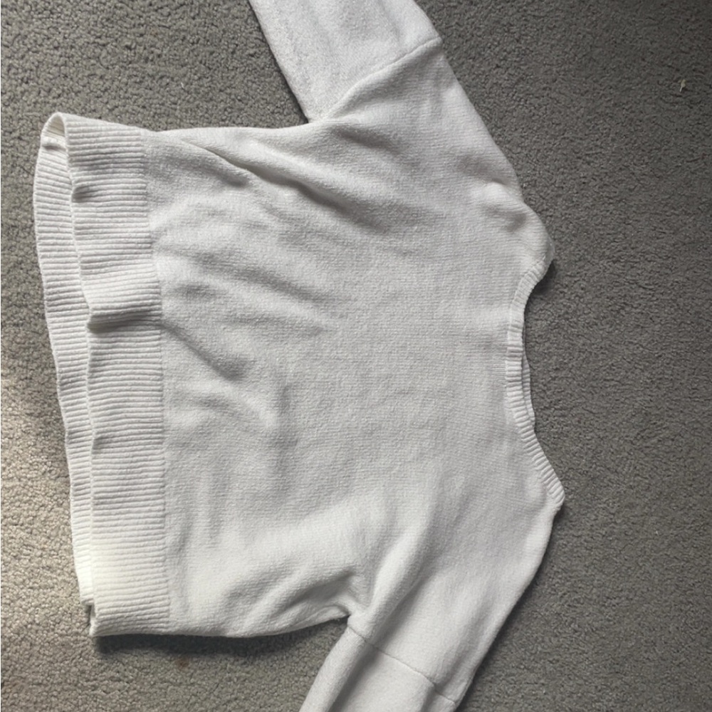 Old Navy Women's Cream Crew Neck Sweater